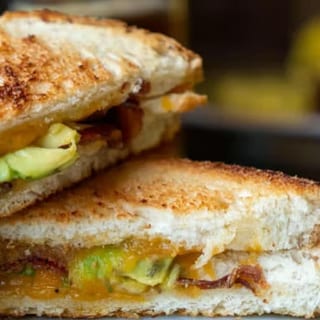 Bacon Avo Melt